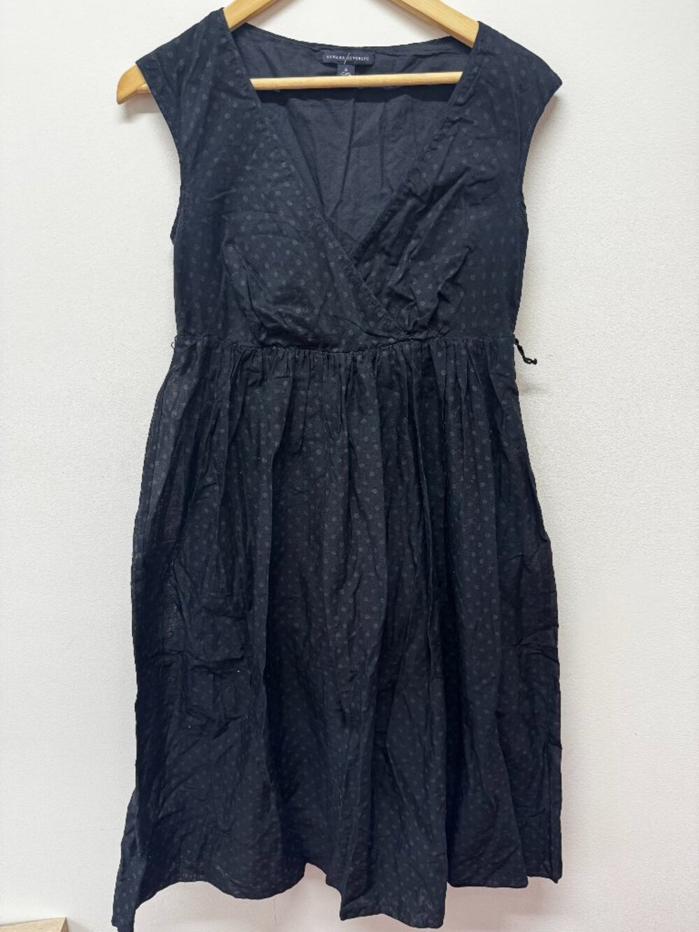 BANANA REPUBLIC Black Metalic Cotton Polka Dot Sleeveless A-line Dress - Size 4